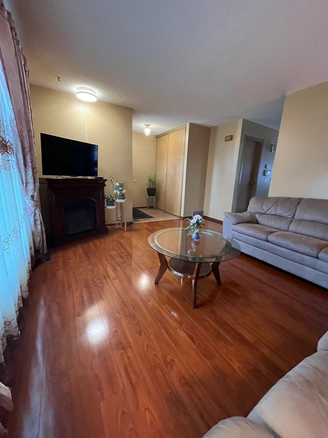House for rent - photo 2