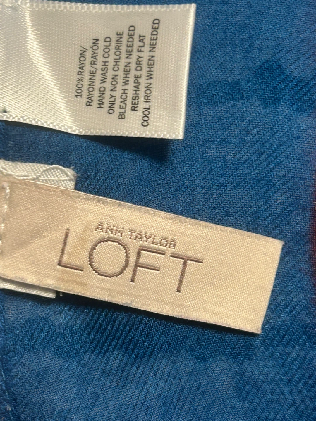 Ann Taylor LOFT Scarf with Woodland Animals - photo 3