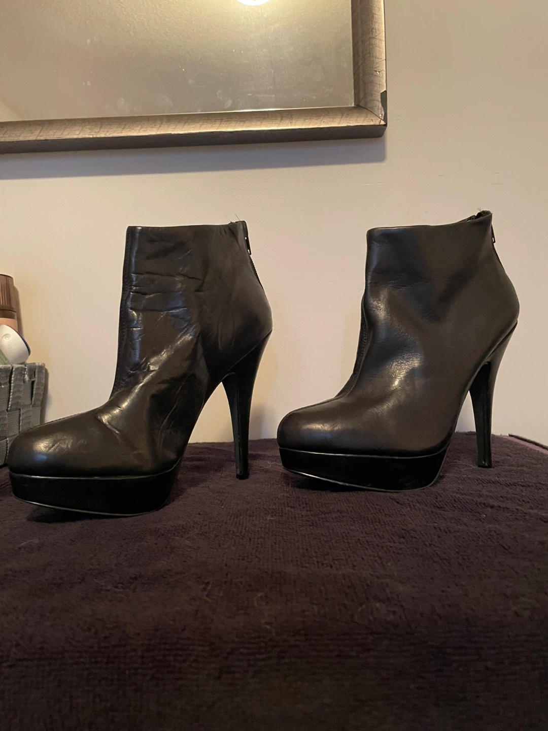 Women’s Boots/Heels - 5 Pairs - photo 3