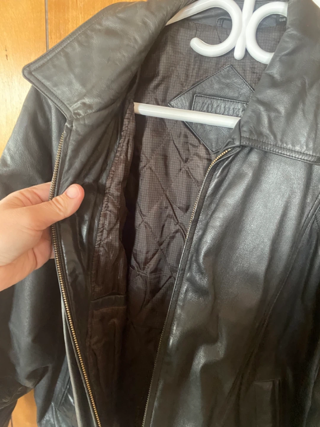 Black Genuine Leather Jacket - Large - photo 3