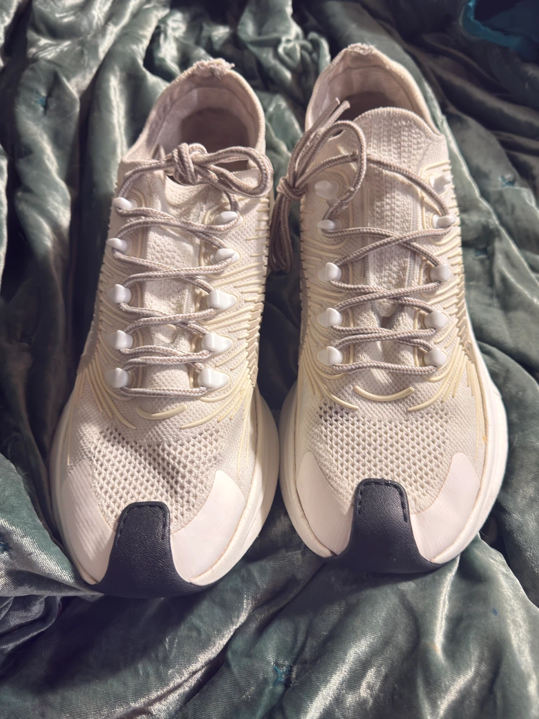 Gucci Beige running Sneakers 12.5 size - photo 2