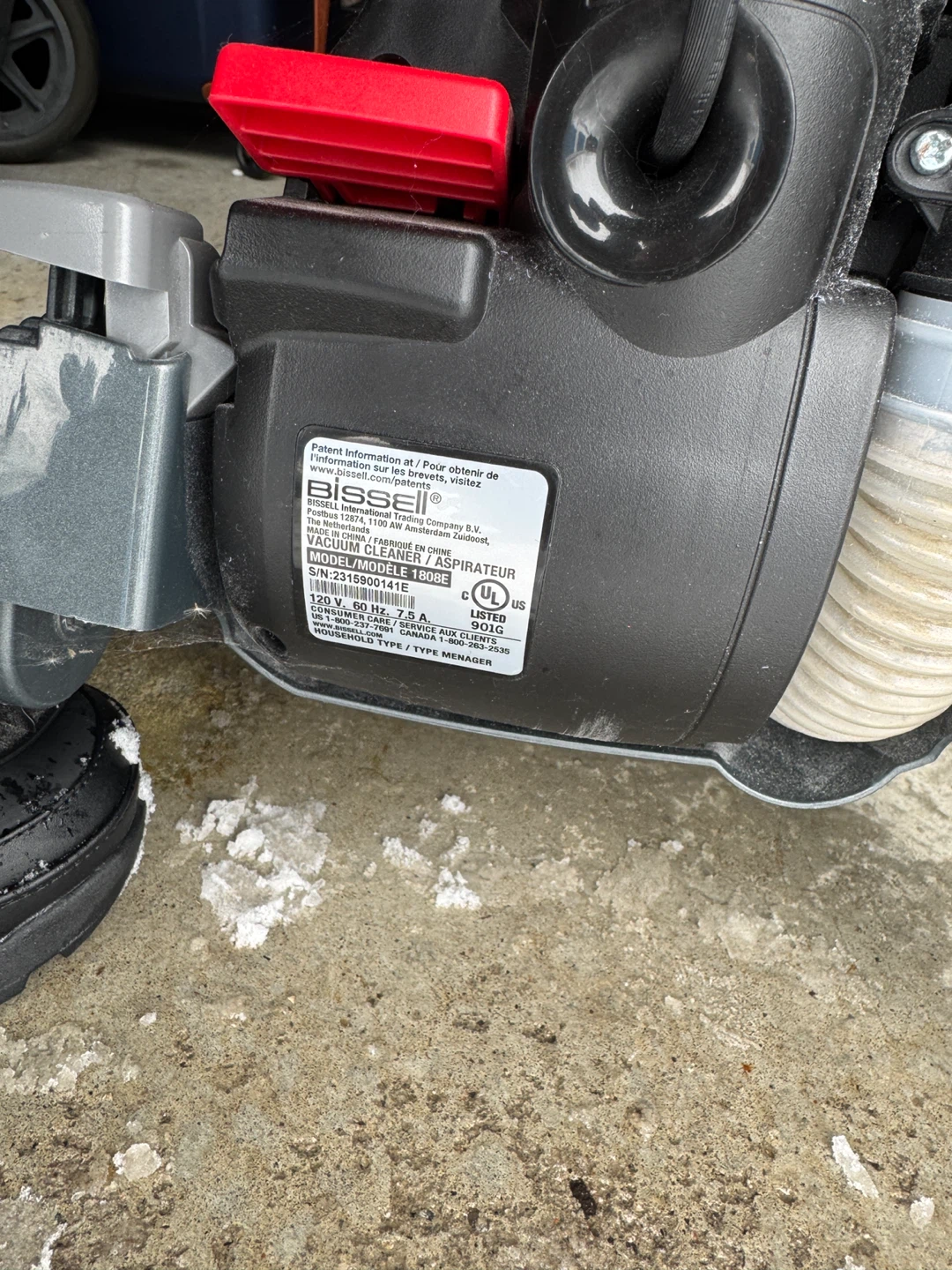 Bissell AeroSwift Compact Bagless Vacuum Cleaner - photo 3