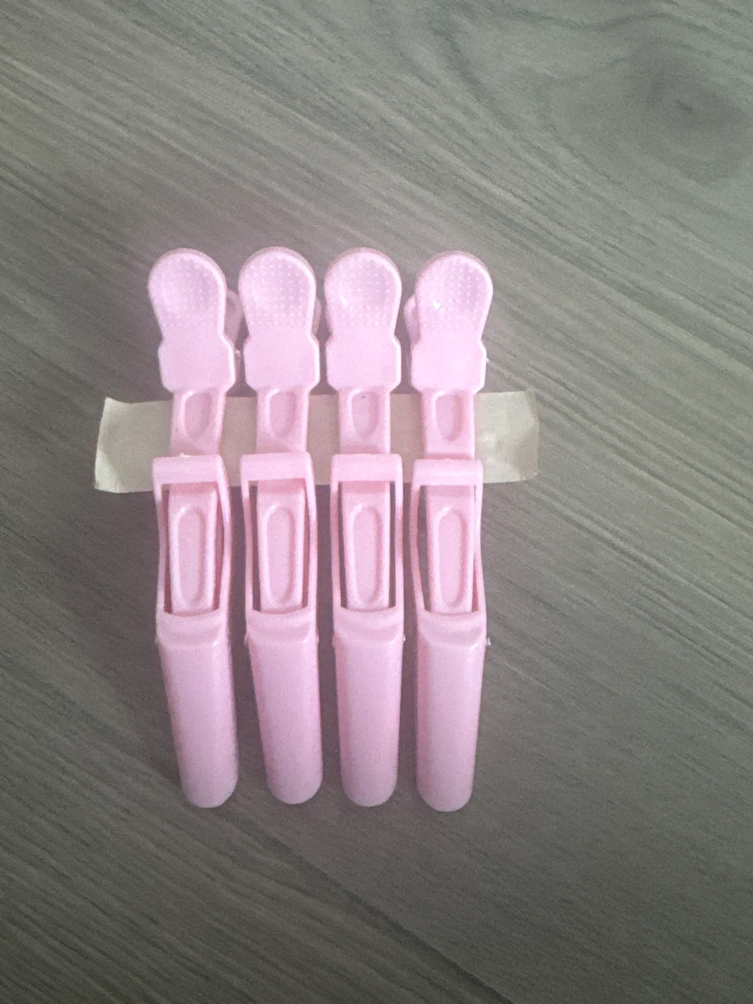 Set of 4 Pink Hair Clips
