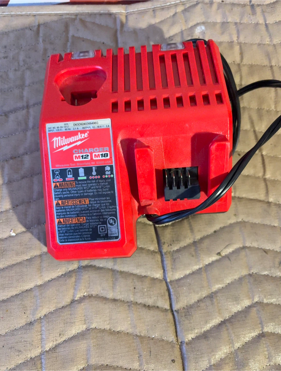 Milwaukee M12 M18 Charger