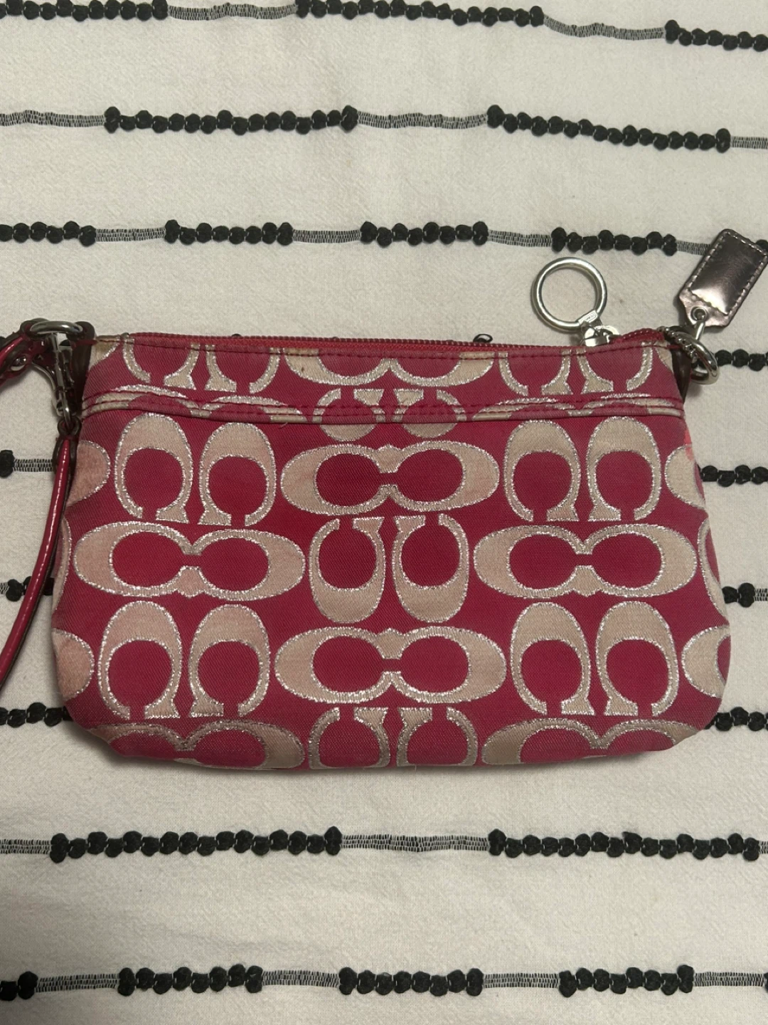 Coach Signature Canvas Wristlet Pouch Pink Beige - photo 2