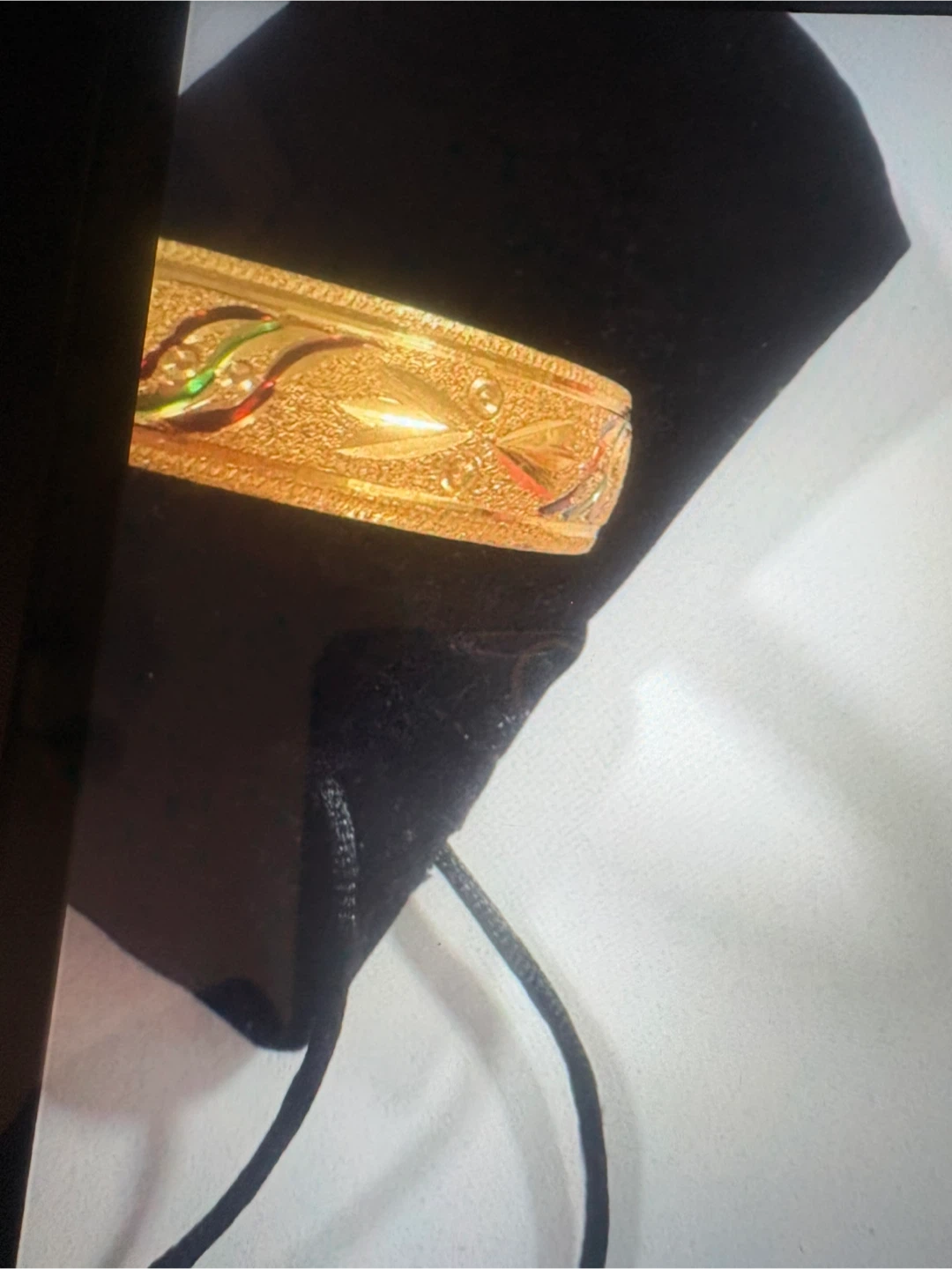 Bracelet  doré avec motif - photo 4