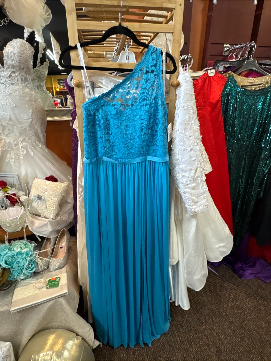 Turquoise Lace One-Shoulder Prom Dress - photo 2