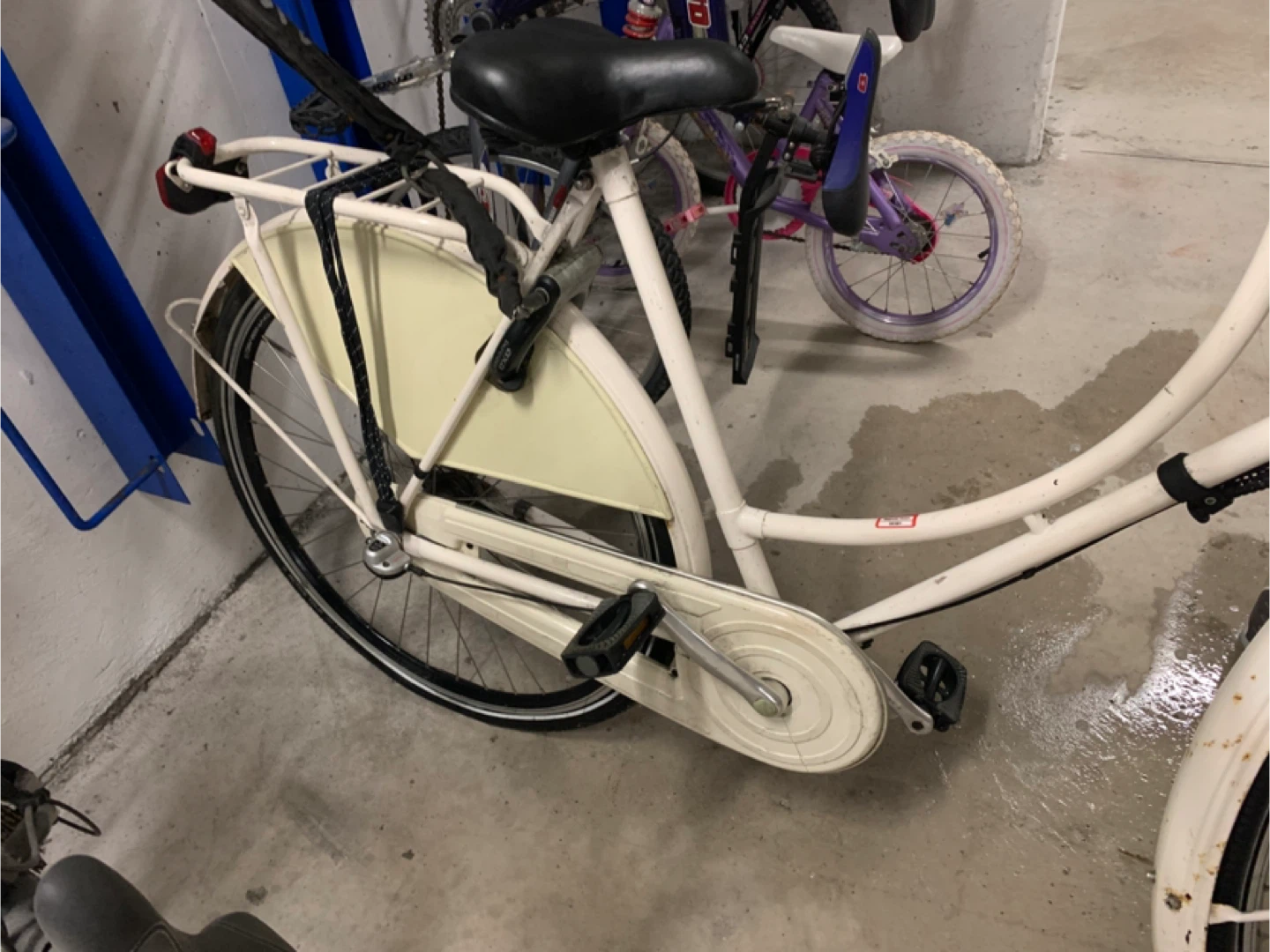 DUTCH OMA fiets -  Bicycle leisure Dutch style
