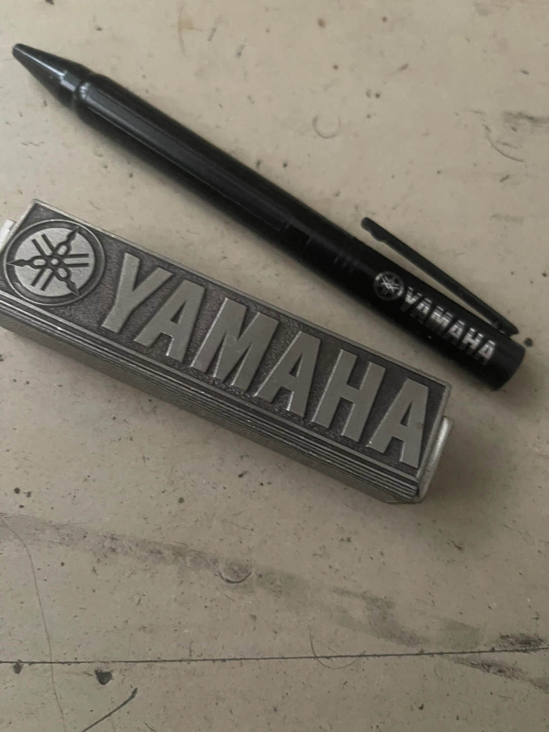 Yamaha Logo Pen and Metal Emblem Set