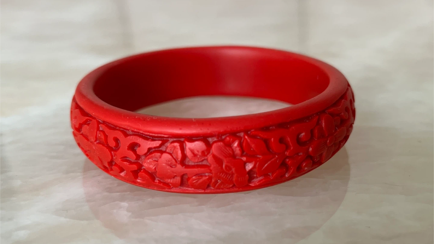 Red Carved Floral Bangle - photo 2