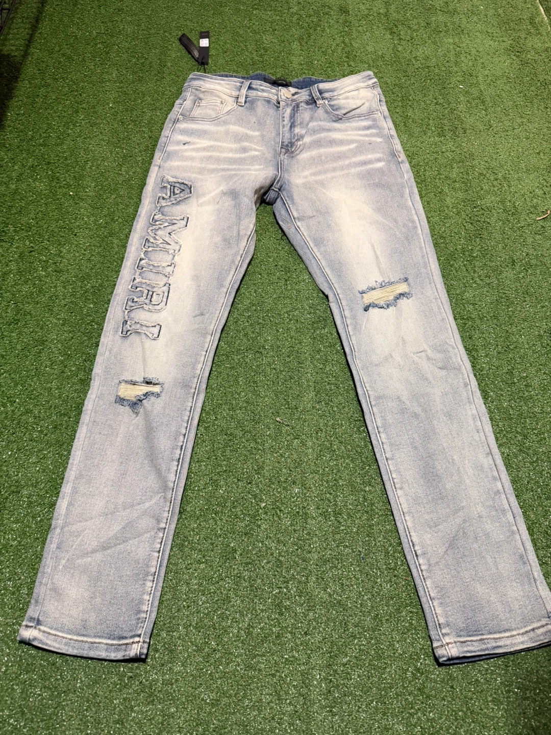 Amiri Distressed Logo Jeans Light Wash Size 32