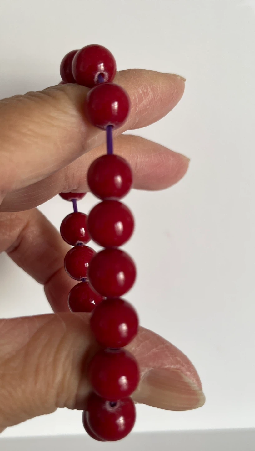 Red Beaded Stretch Bracelet - photo 3