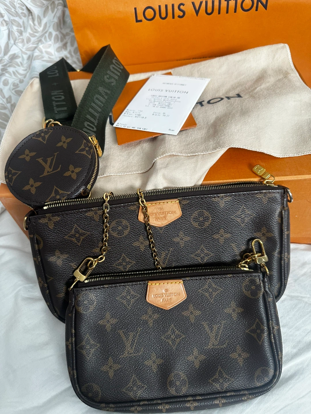 Louis Vuitton Multi-Pochette Accessoires Bag
