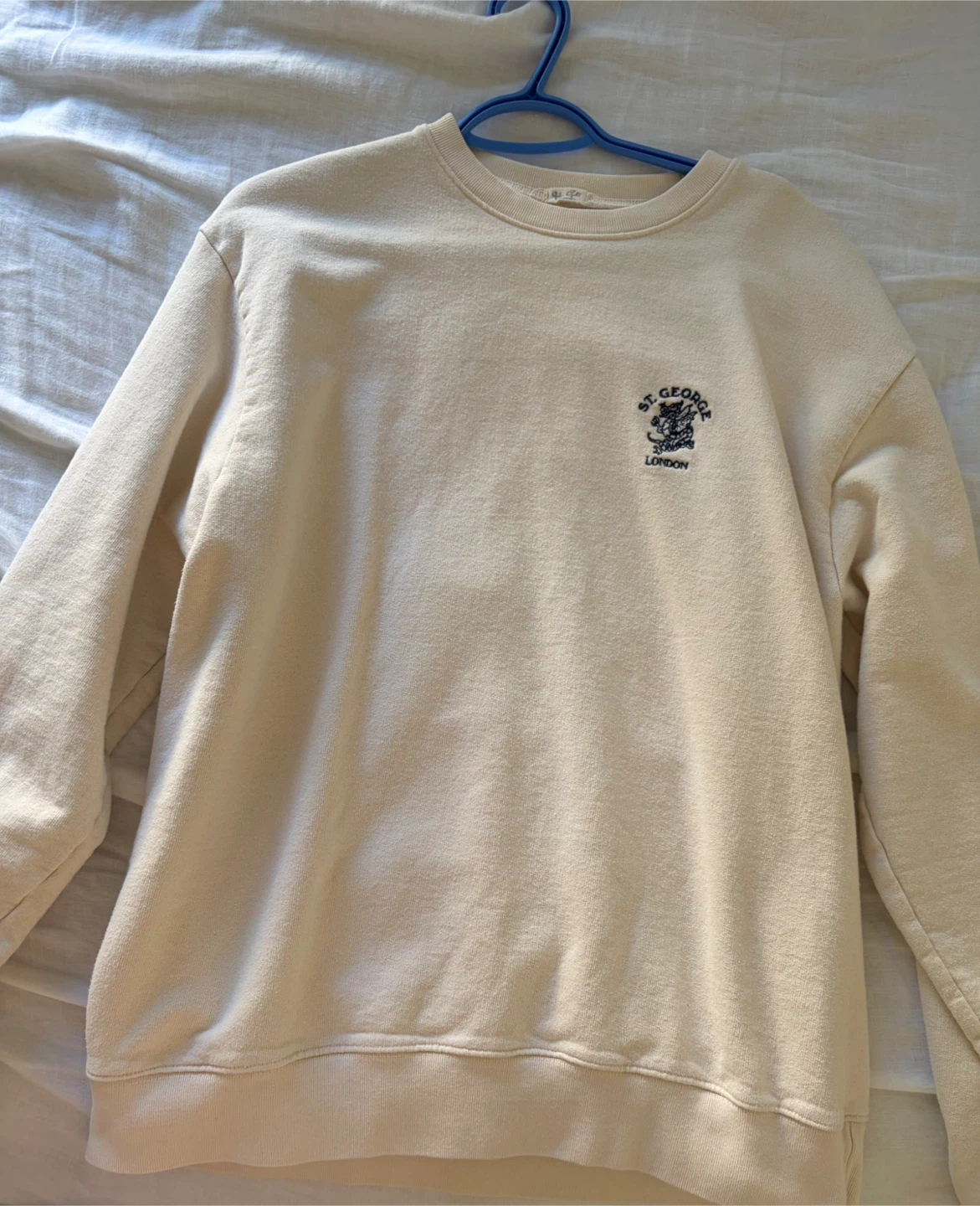 BRANDY MELVILLE St. George London Crewneck Sweatshirt