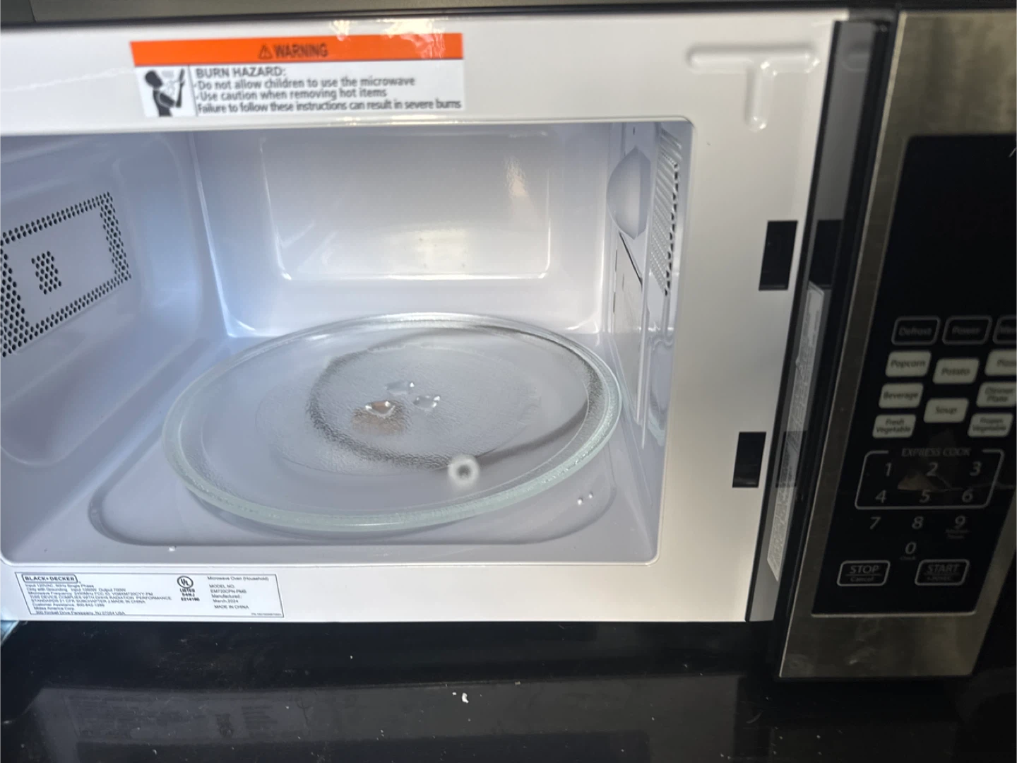 Black+Decker Microwave Oven