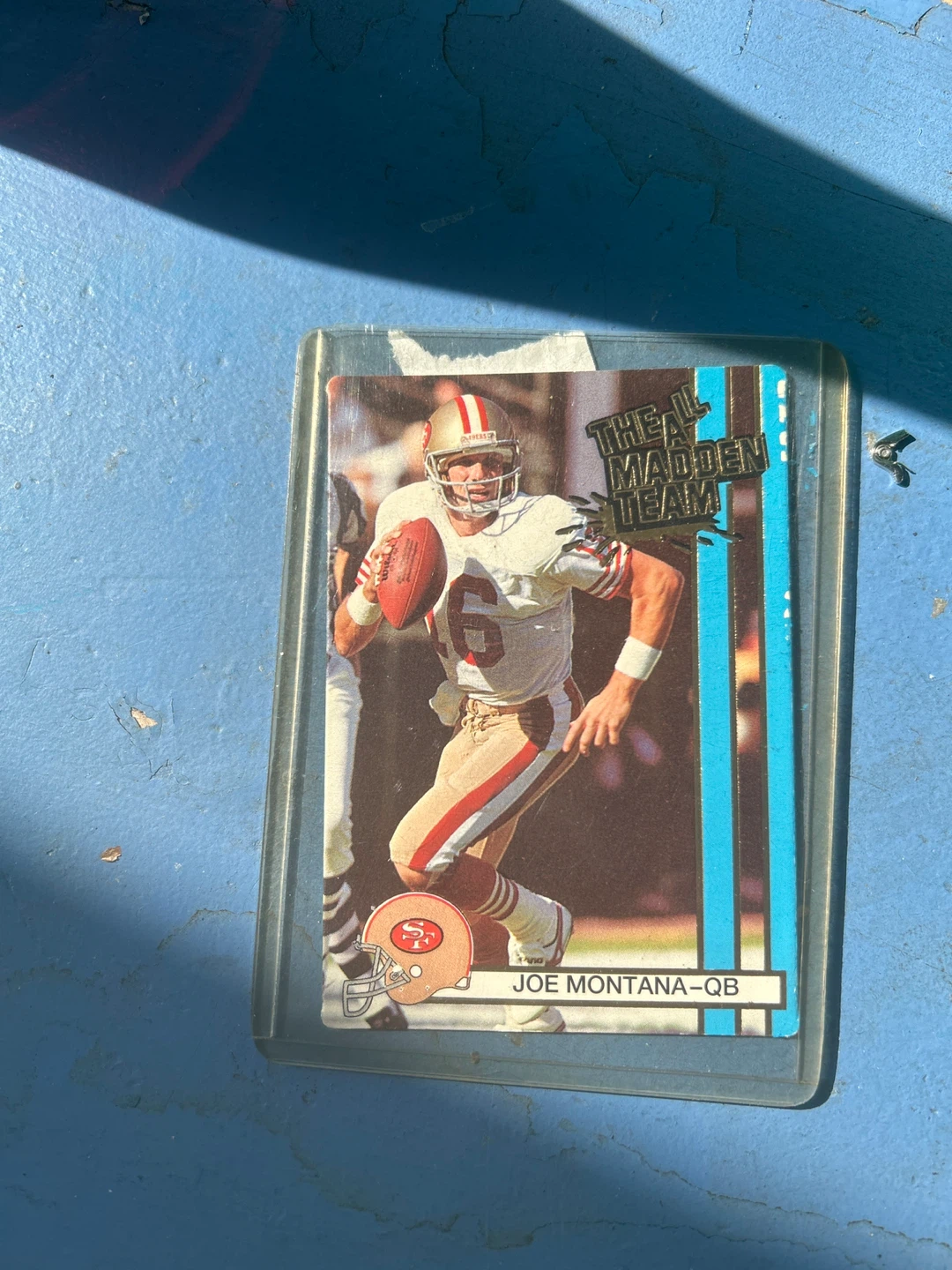 1989  Troy Aikman & Joe Montana Football Cards - photo 2