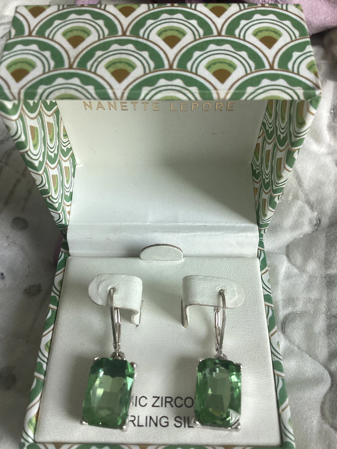 🏆 Green Stone Earrings