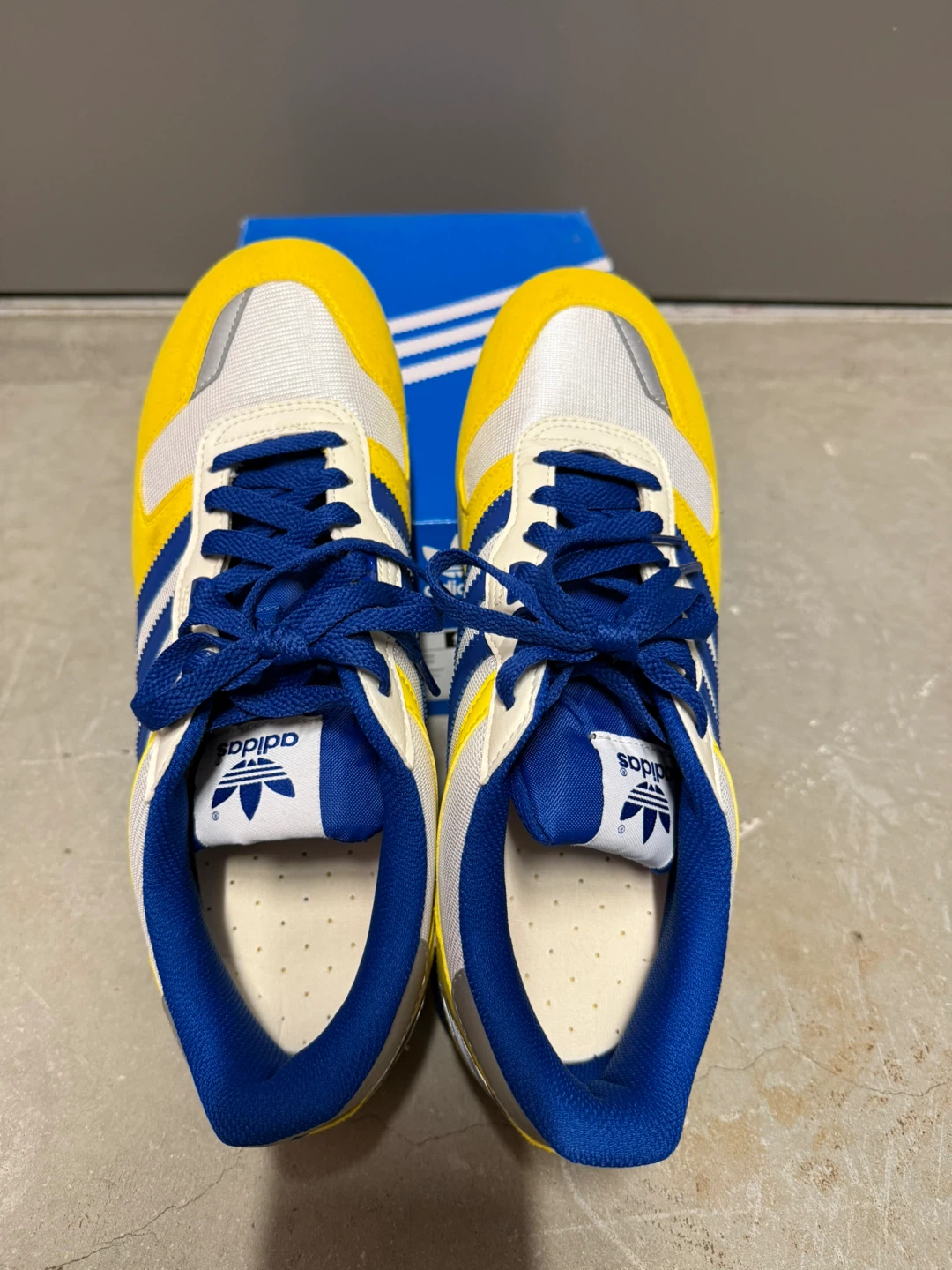 Adidas ZX 700 Yellow Blue Sneakers - Size 10 - photo 2