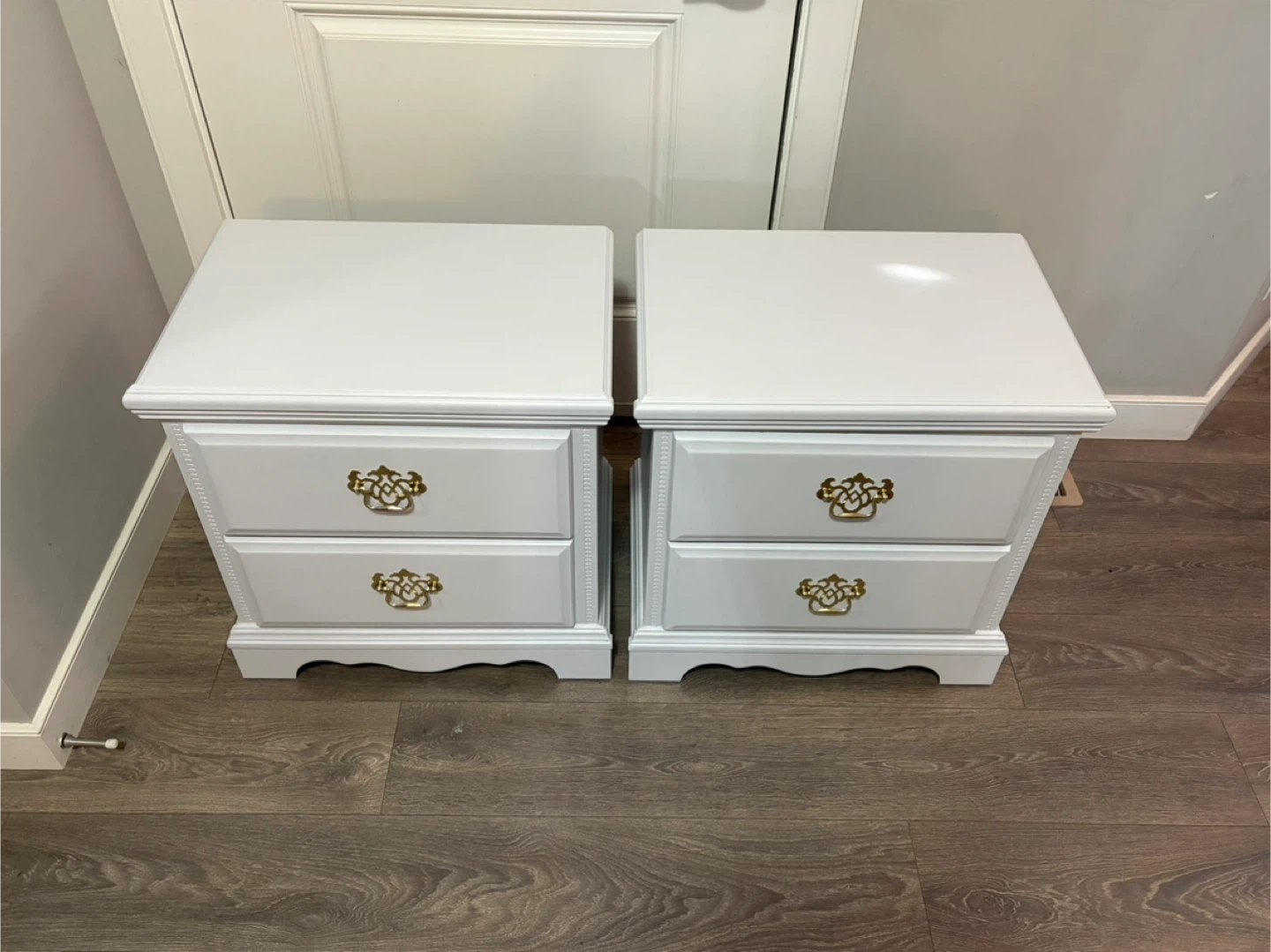 2-Drawer Nightstands with Gold Hardware (Set of 2) - photo 2