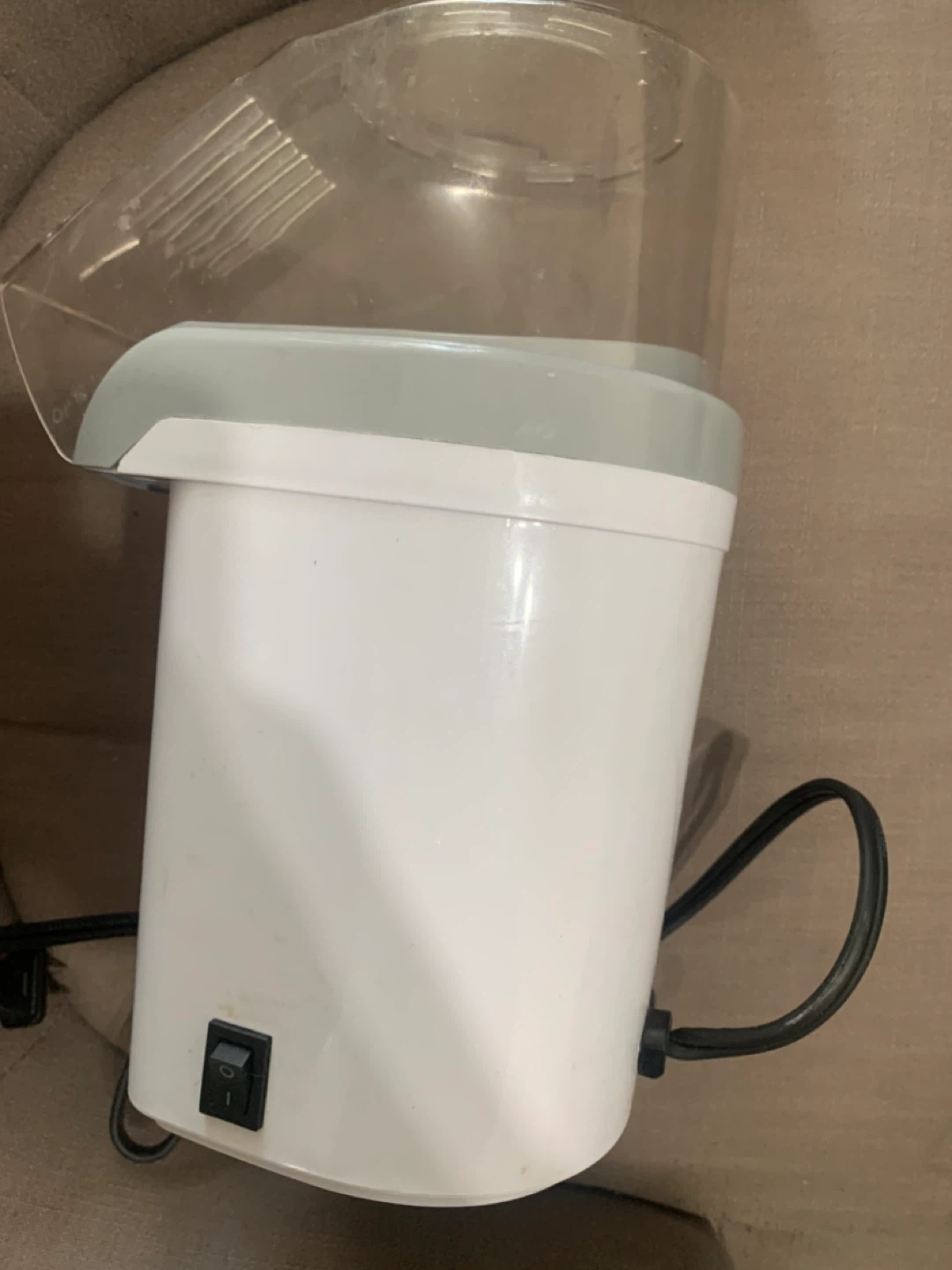Brentwood White Popcorn Maker PC-486W - photo 4
