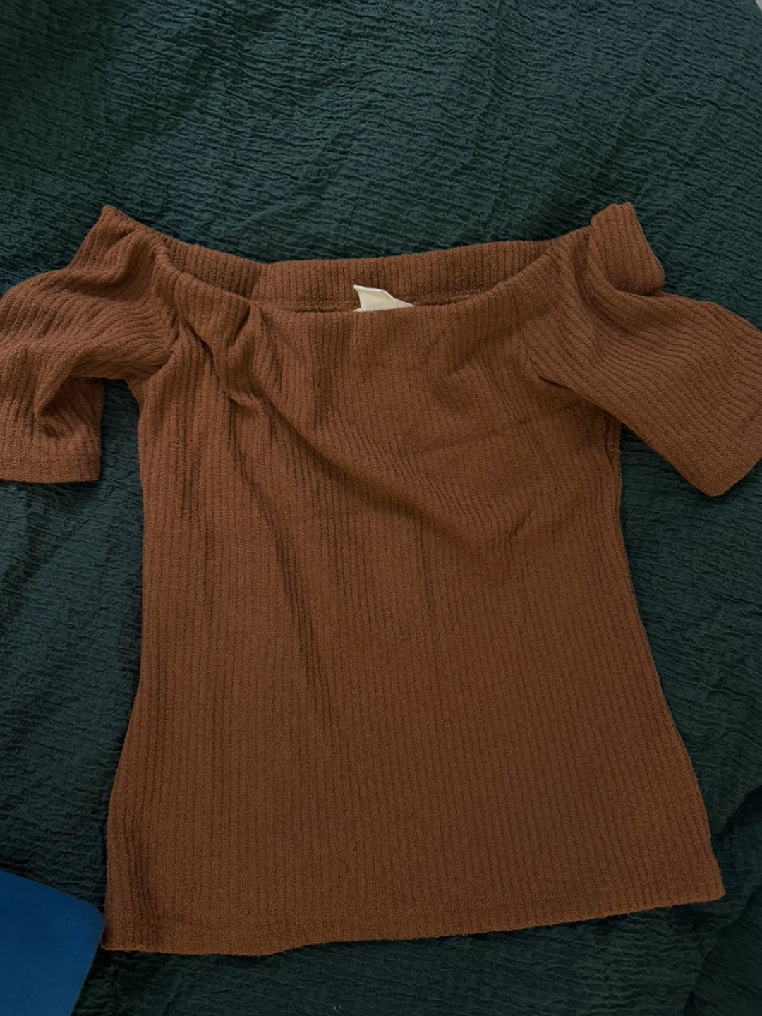 Variety of tops - photo 4