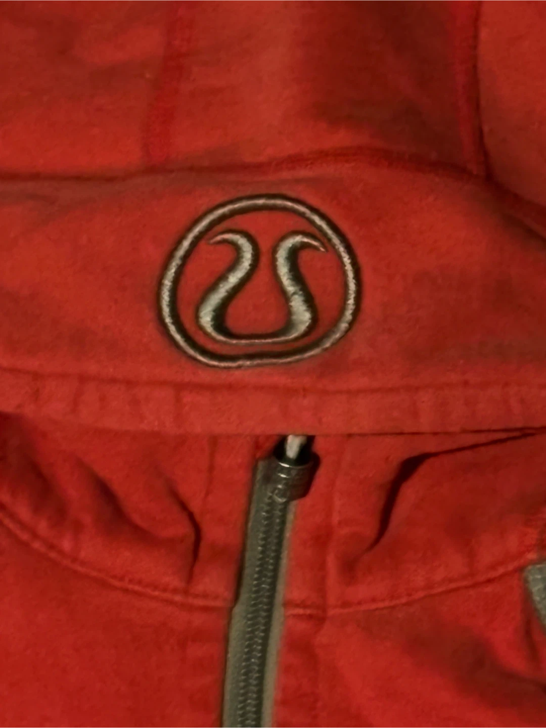 Lululemon Hoodie - photo 2