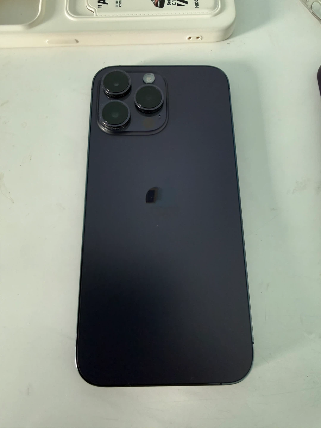 iPhone 14 Pro Max purple