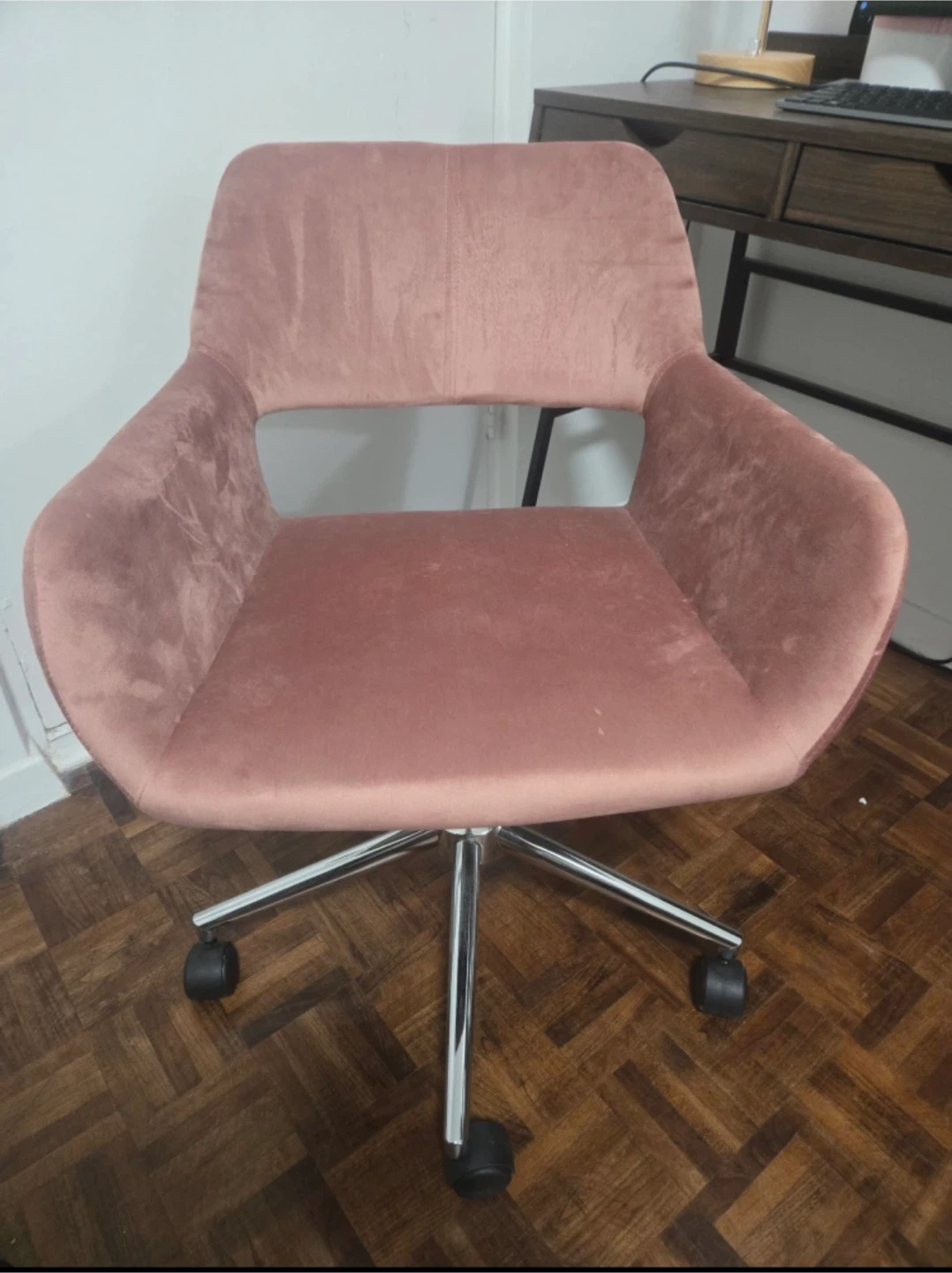 Wooden Desk and Pink velvet office chair set - photo 4