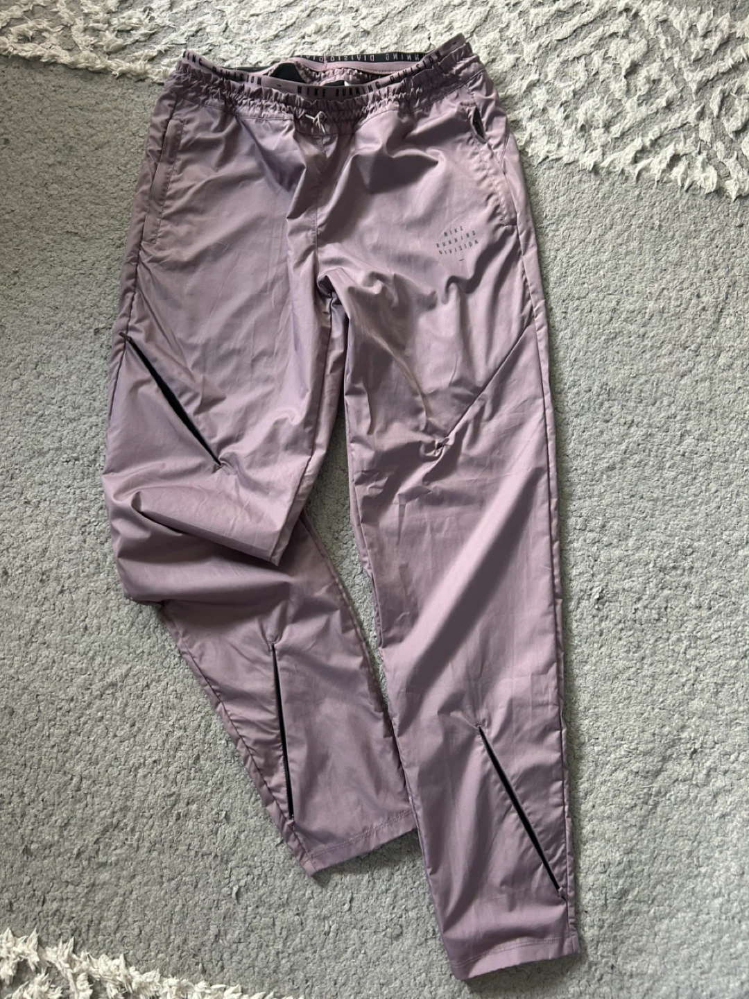 Nike Running Division Women's Size S Pants