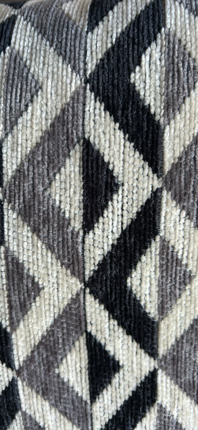 Geometric Throw Pillow Set - photo 3