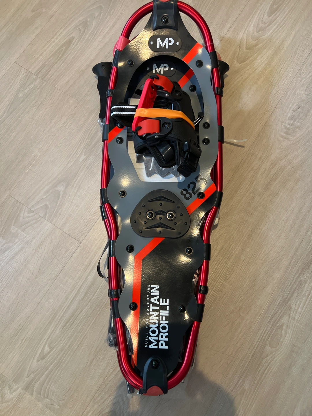 Mountain Profile Snowshoes with Poles