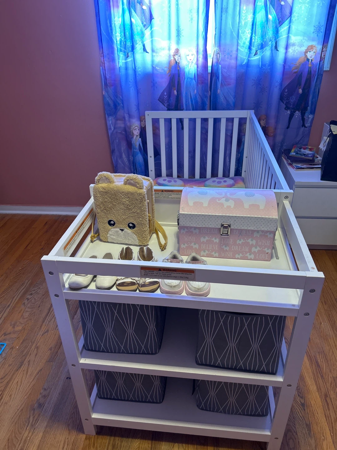 White Crib with Changing Table Attachment - photo 2