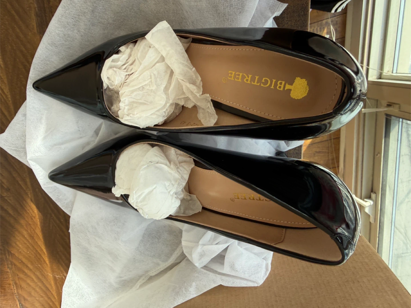 BIGTREE Black Patent Stilettos