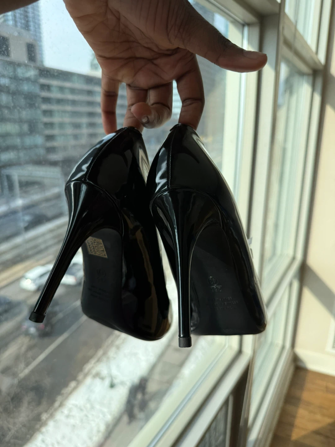 BIGTREE Black Patent Stilettos - photo 3