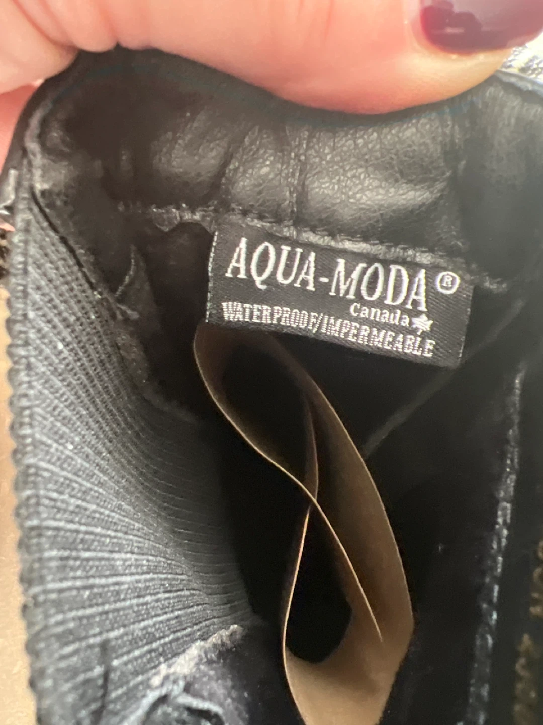 AQUA-MODA Women's Waterproof Black Boots Size 7 - photo 4