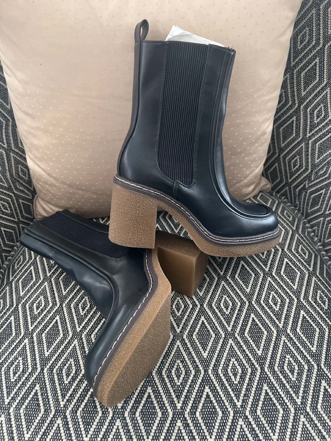 AQUA-MODA Women's Waterproof Black Boots Size 7 - photo 3
