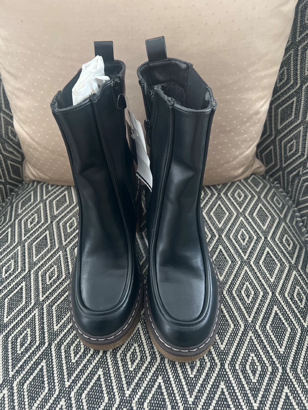 AQUA-MODA Women's Waterproof Black Boots Size 7