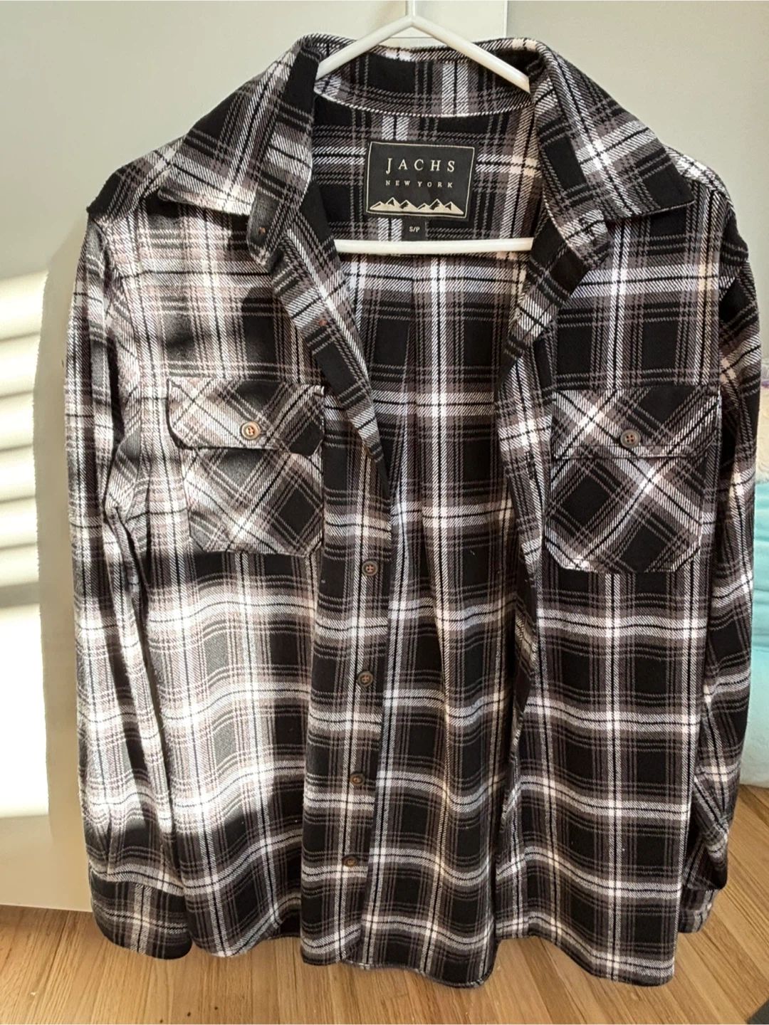 CLOTHING LOT NEED GONE ASAP - photo 5
