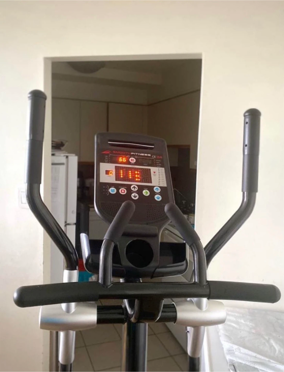 FREE/URGENT — Elliptical Trainer - photo 4