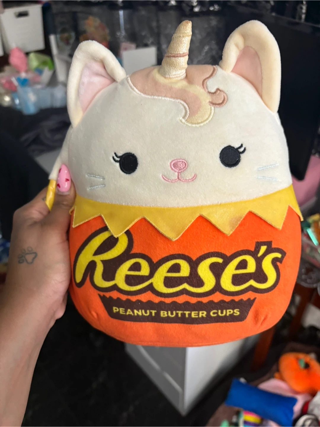 Squishmallows Reese's Peanut Butter Cups Cat Plush - photo 4