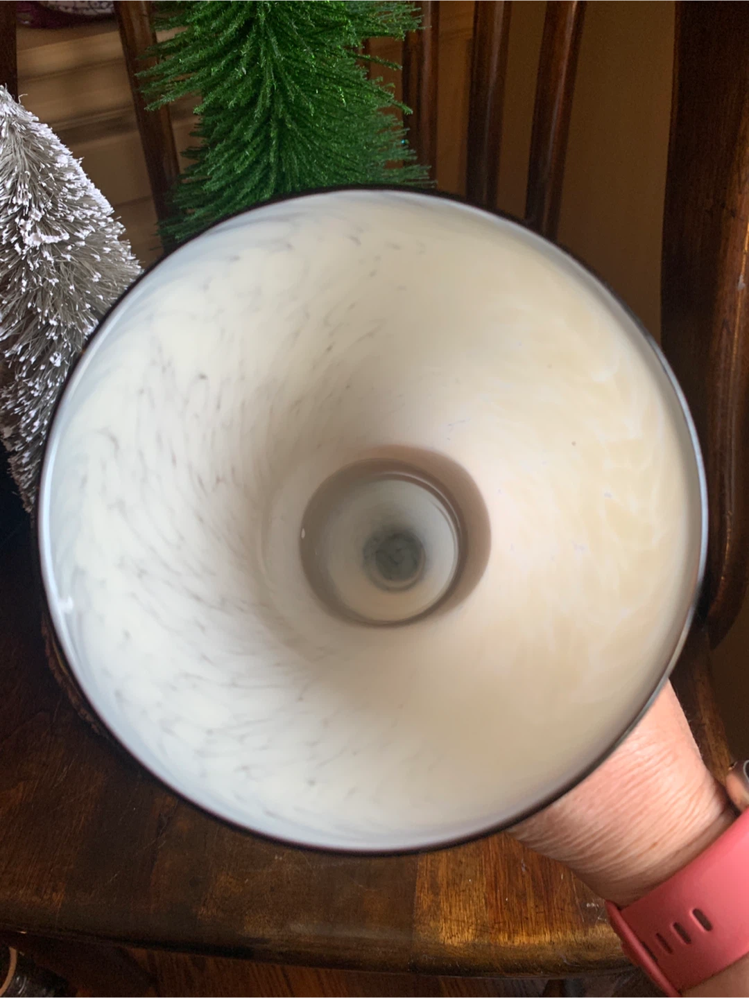 Stunning Vintage Cream Swirl Art Studio Glass Vase - photo 2