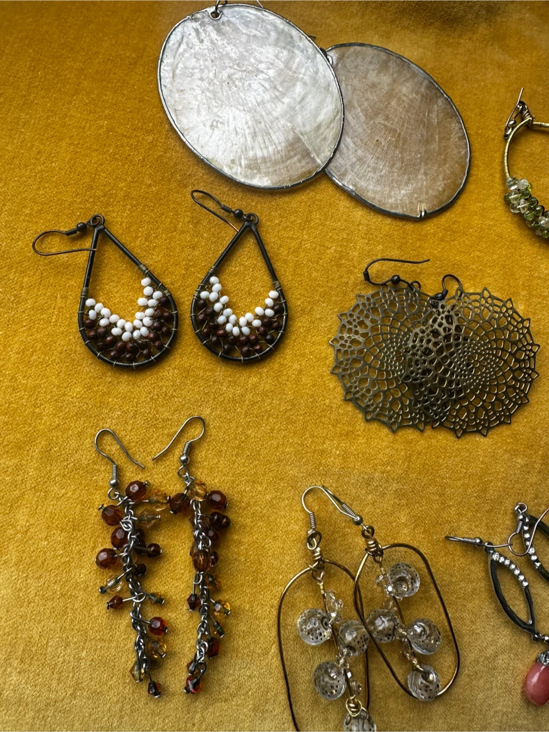 Y2K Earth Tones Earrings Lot - photo 3