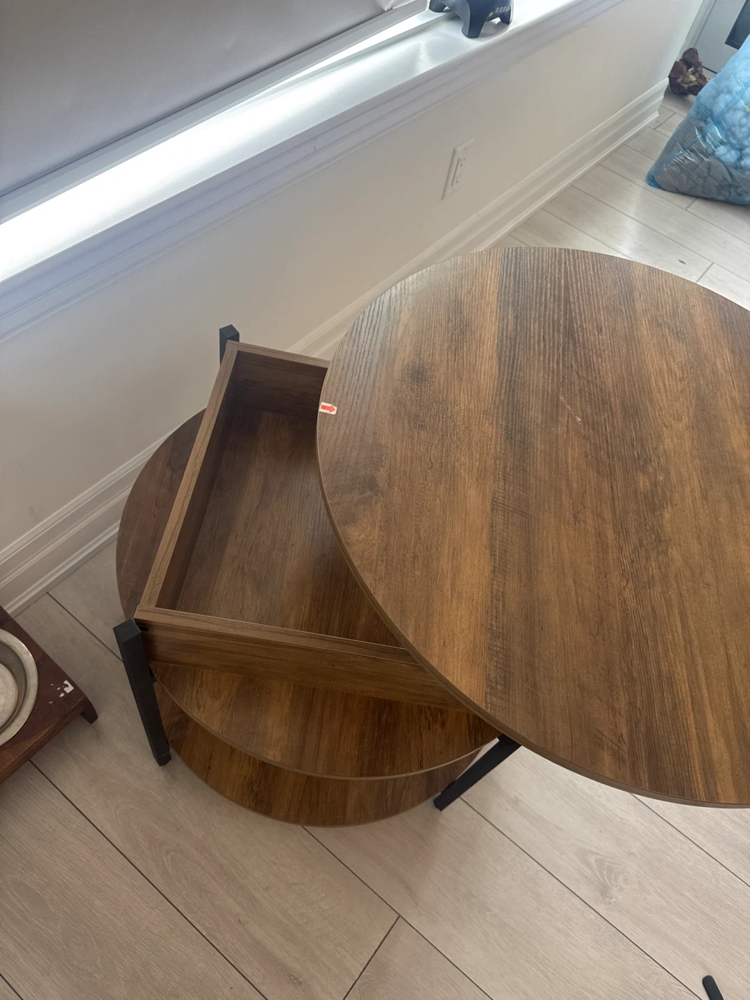 Round Lift-Top Coffee Table - photo 4