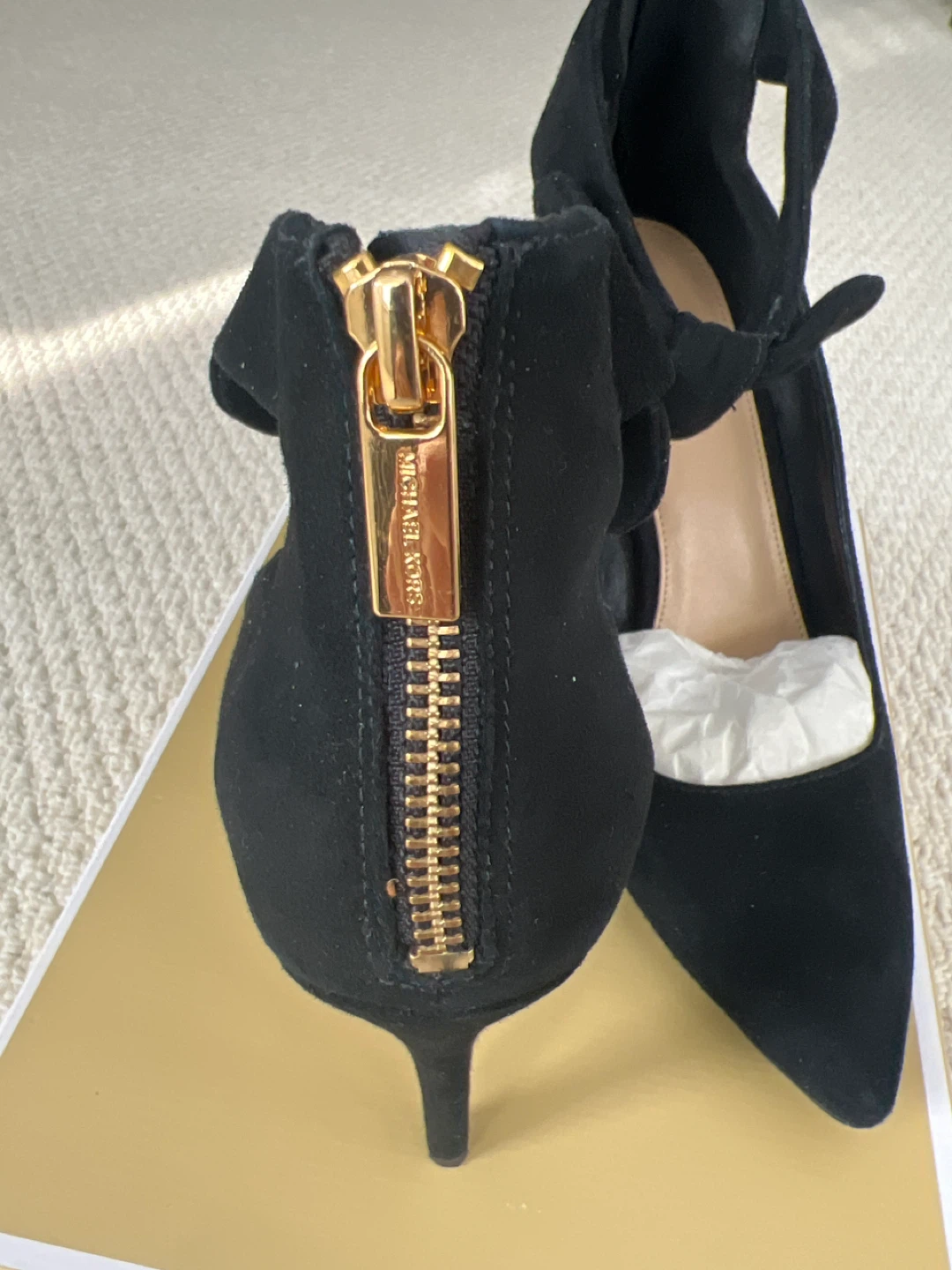 Michael Kors Black Suede Serena Flex Sandal Heels US 7.5M - photo 4
