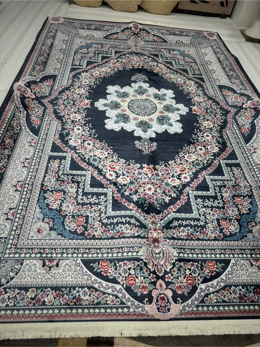 Persian-style Area Rug - photo 5