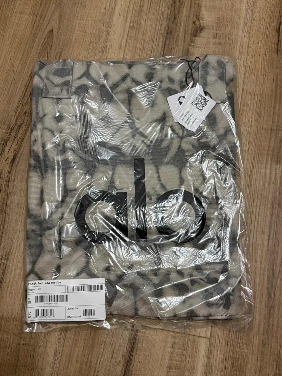 ALO YOGA Grey Tiedye Shopper Tote One Size