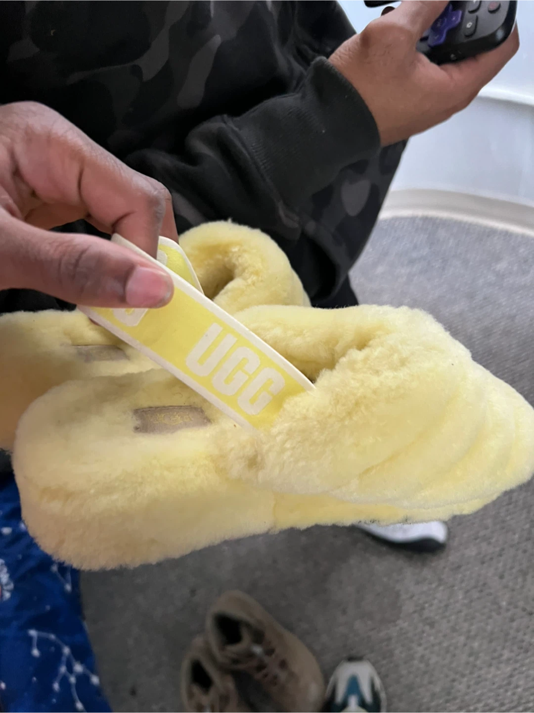 Ugg Yellow Fluff Yeah Slide Slippers Size 6 - photo 4
