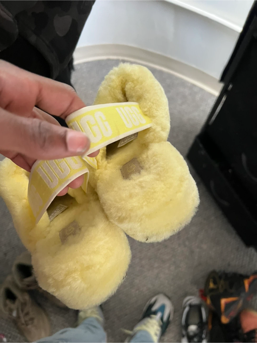 Ugg Yellow Fluff Yeah Slide Slippers Size 6 - photo 3