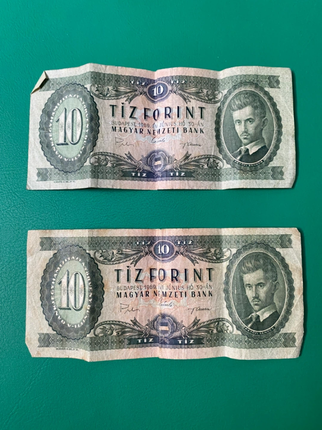 10 Forint Banknote - Hungary
