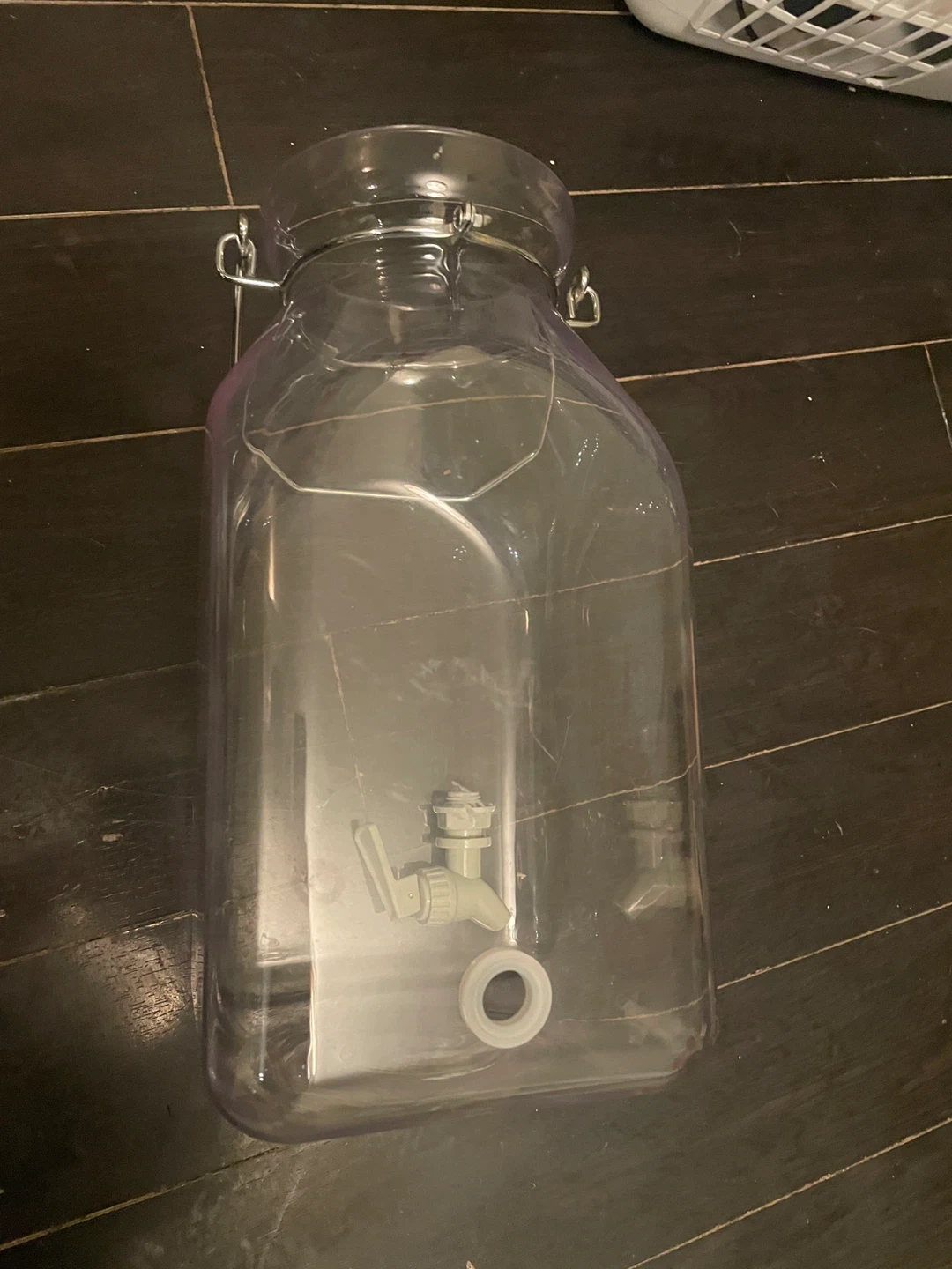 Clear Beverage Dispenser with Spigot